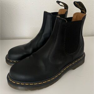 Doc Marten 2976 Chelsea Boot